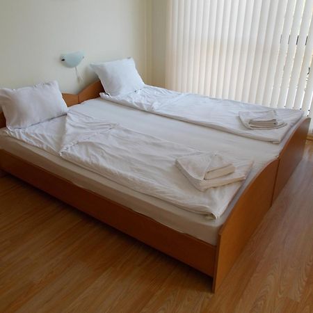 Sunny Fort Apartments Sluneční pobřeží Pokoj fotografie